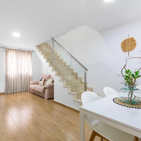 Holiday home Wintowinrentals Huelin Con Terraza Chill Out