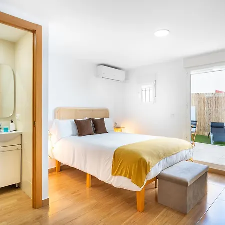 Wintowinrentals Huelin Con Terraza Chill Out Dom wakacyjny *